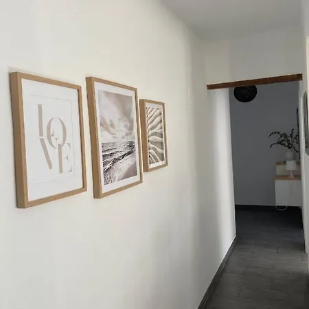 Malvarrosa, Cabanal, Wifi Free. Ca' Micaela. Appartement Valence